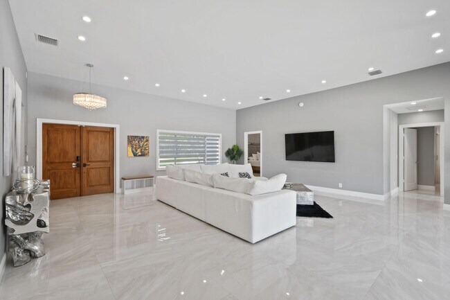 Foto del edificio - 7101 W Lake Dr