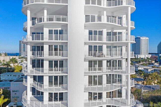 Foto del edificio - 612 Bayshore Dr