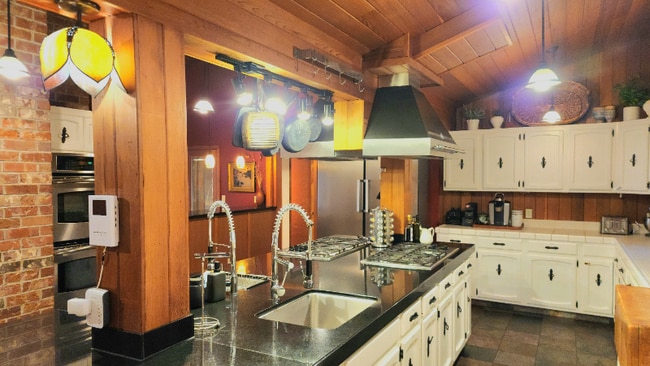 Foto del edificio - 1231 Chuckanut Dr