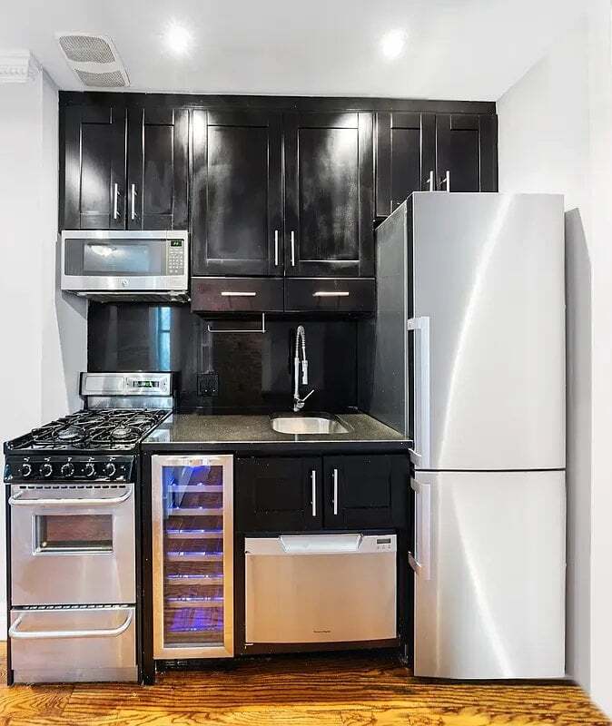Foto del edificio - 566 Hudson St