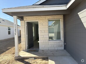 Building Photo - 11835 Adoring Wy