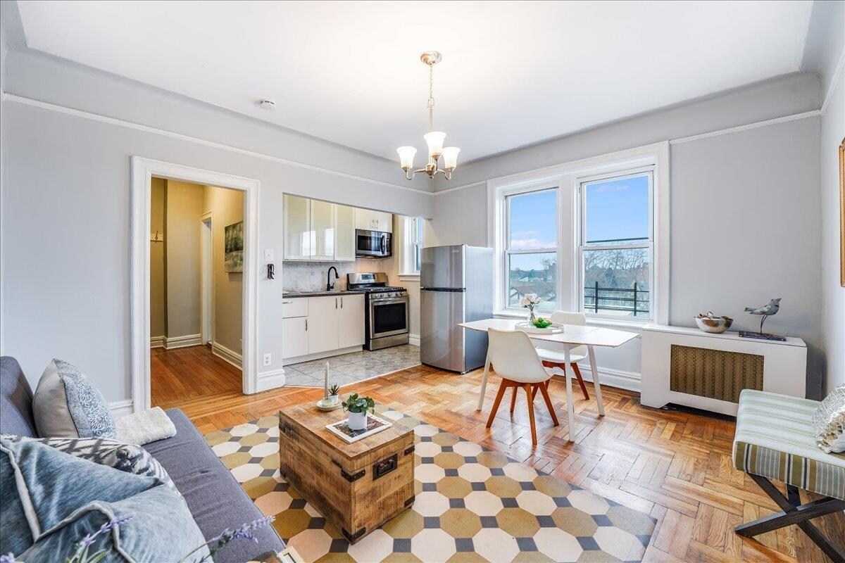 Foto principal - 50 Reservoir Ave
