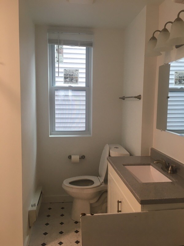 Foto del edificio - 749 E Johnson St