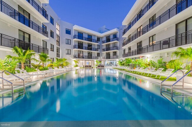 Foto del edificio - 1 br, 1 bath Condo - 1020 Sunnybrook Rd Ne...