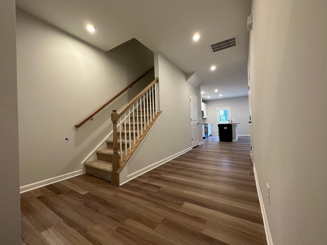 809 Star Rdg Dr, Raleigh, NC 27610 Townhome Rentals in Raleigh NC