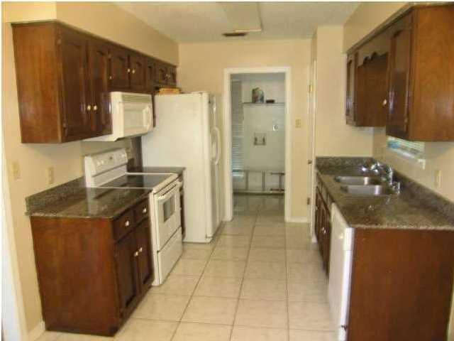 Foto del edificio - 1562 Sugar Pine Ct