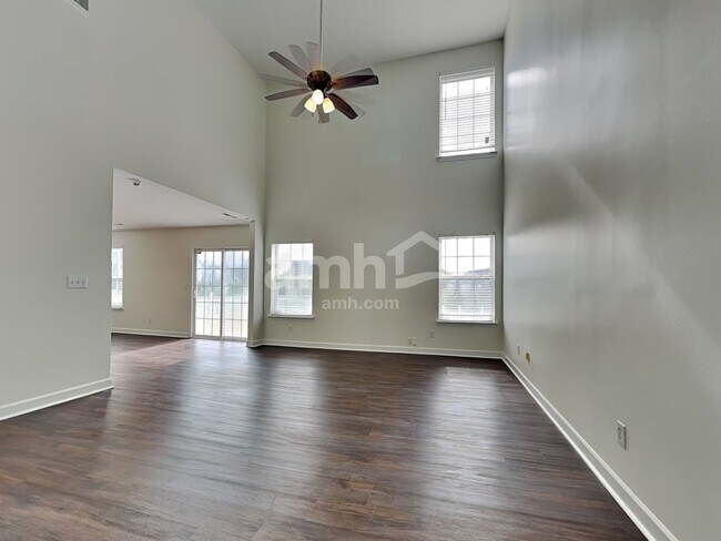 Foto del edificio - 14012 Sobeck Ln