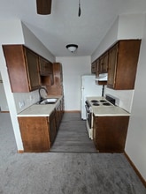 Building Photo - 353 Pershing Ave NE