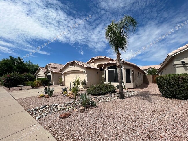 Foto del edificio - BEAUTIFUL 3 BEDROOM 2 BATHROOM HOME FOR RE...