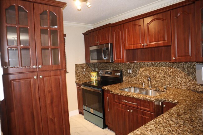 Foto del edificio - 8401 NW 8th St