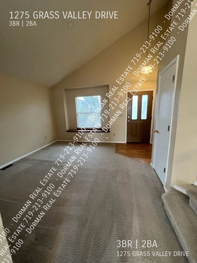 1275 Grass Valley Dr, Colorado Springs, CO 80906 House Rental in