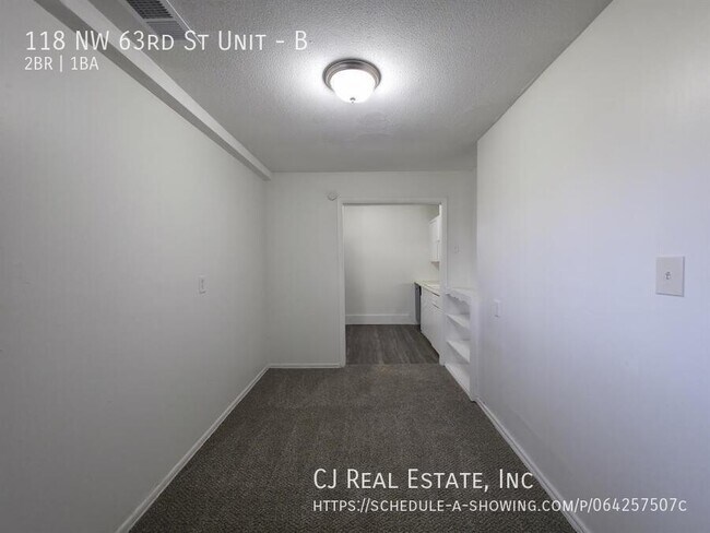 Foto del edificio - 118 NW 63rd St