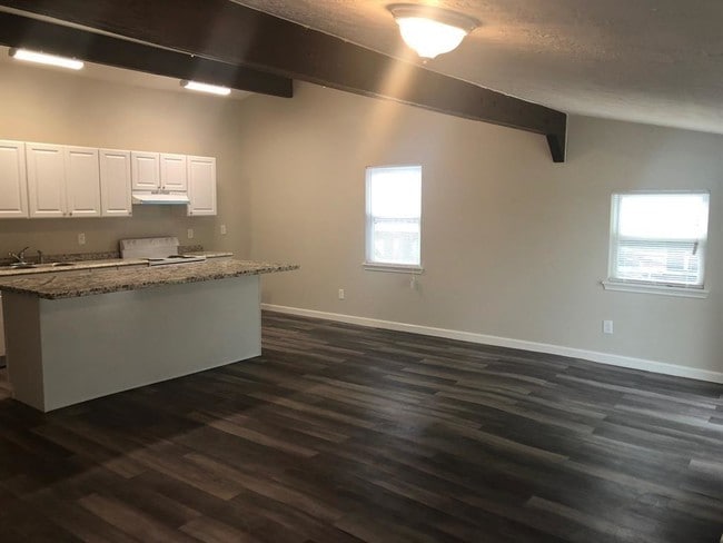 Building Photo - 20535 Rio Villa Dr