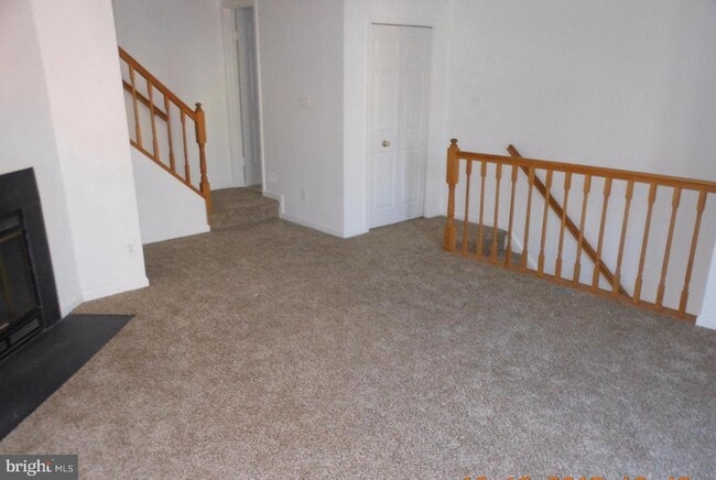 Building Photo - 4039 Chetham Wy