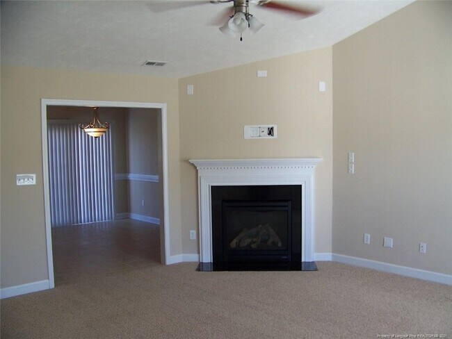 Building Photo - 258 Ivy Stone Dr