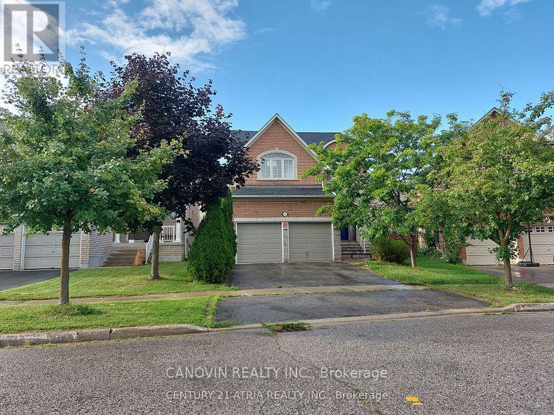 Photo principale - 46 Misty Well Dr