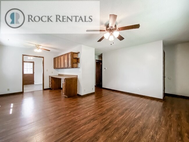 Foto del edificio - 903 E 24th Ave