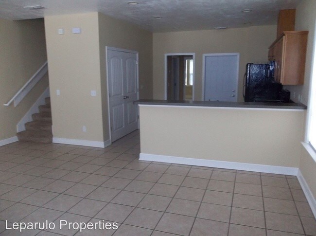 Building Photo - 3 br, 3 bath Room For Rent - 506 Gay Street