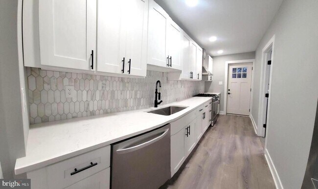 Foto del edificio - 602 Paxon Hollow Rd