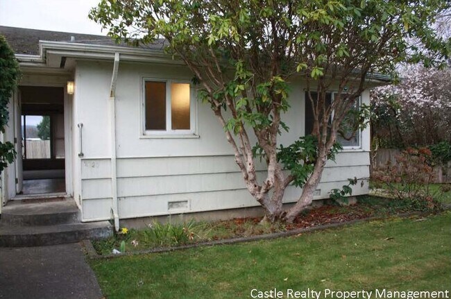 Building Photo - 2720 Rohnerville Rd