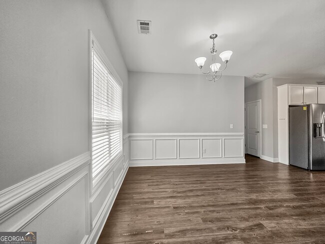Foto del edificio - 213 Graydon Ct
