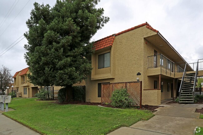 Foto del edificio - Ramirez Court Apartments