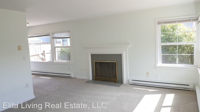 Building Photo - 2 br, 1 bath House - 3609 N Cheyenne St.