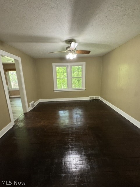 Building Photo - 3917 Bluestone Rd
