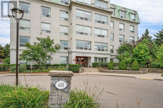 Building Photo - 405 Erb St. W