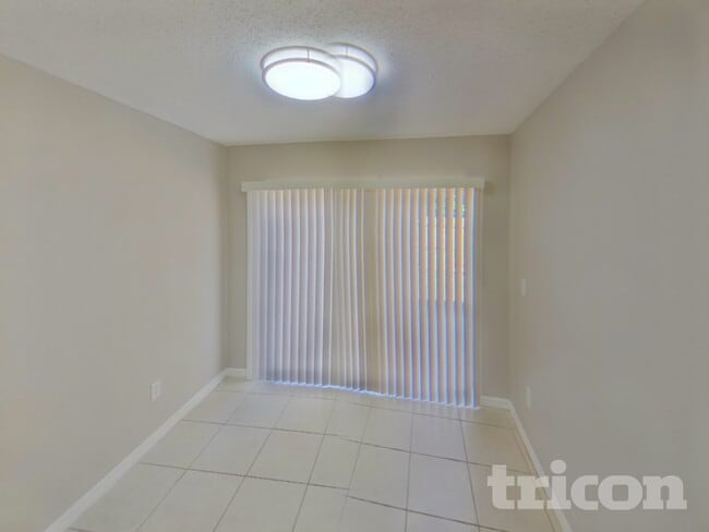 Foto del edificio - 6612 Northhaven Ct