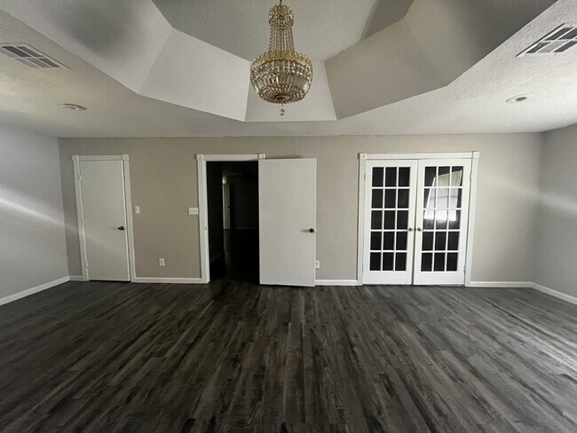 Foto del edificio - 1424 NE 34th St