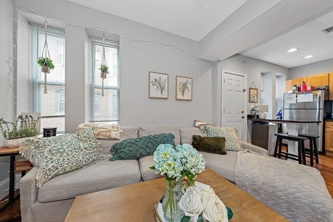 Space Meets Convenience - Space Meets Convenience House