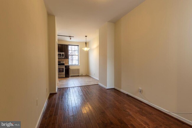 Foto del edificio - 626 S 19th St