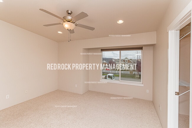 Building Photo - 2230 N Country Vista Blvd