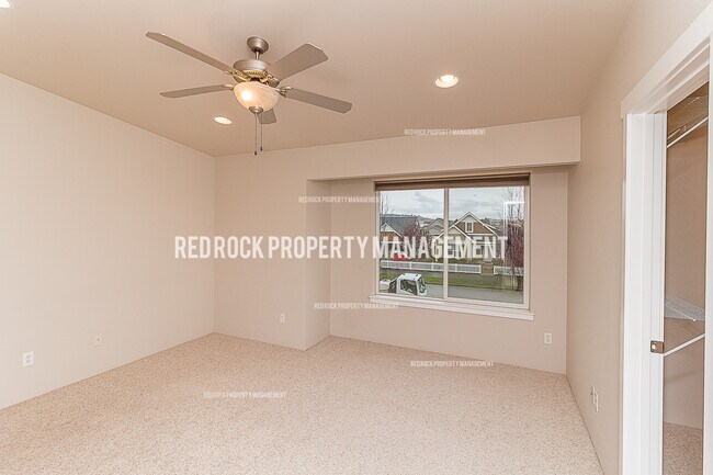 Foto del edificio - 2230 N Country Vista Blvd