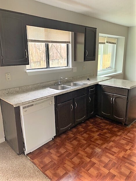 Foto del edificio - Charming 3 Bedroom 2 Bath Ranch!