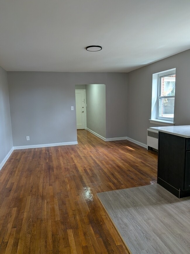 Building Photo - 1282 Clinton Ave