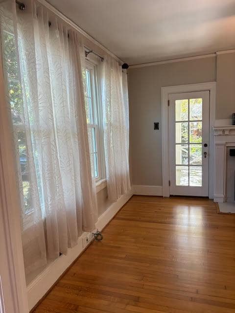 Building Photo - 613 S York St