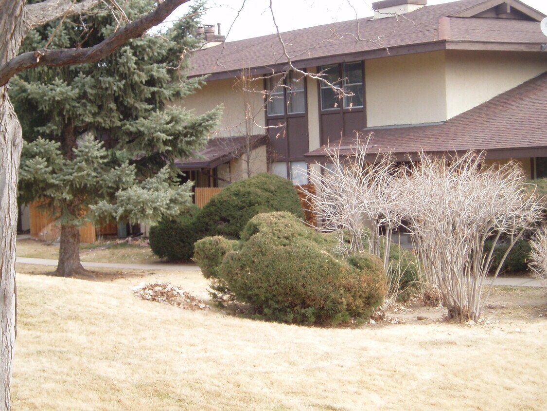 15145 E Jefferson Pl, Aurora, CO 80014 Townhome Rentals in Aurora CO