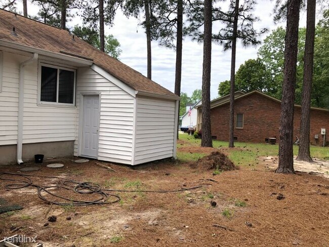 Foto del edificio - 3 br, 2 bath House - 2219 Emsworth Dr