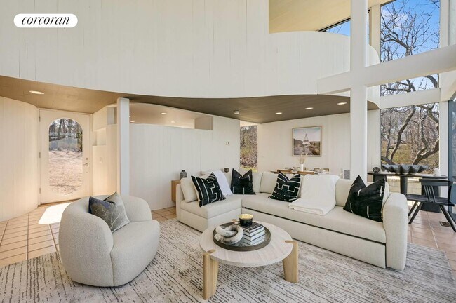 Building Photo - 41 Milina Dr