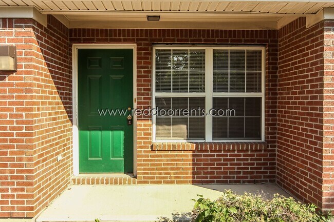 Foto del edificio - Coming Soon! South Indianapolis Townhome!!!