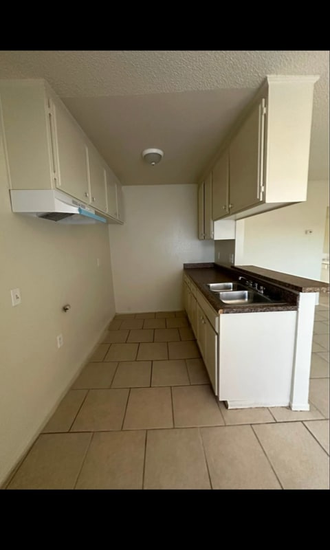 Building Photo - 38101 11th St E