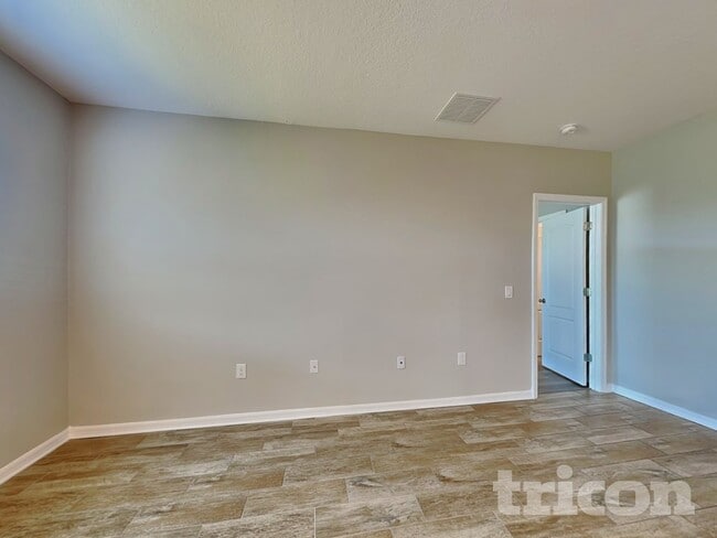 Foto del edificio - 4035 Wayfarer Wy