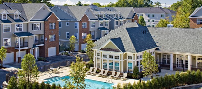 Avalon, de Huntington - Huntington Townhomes