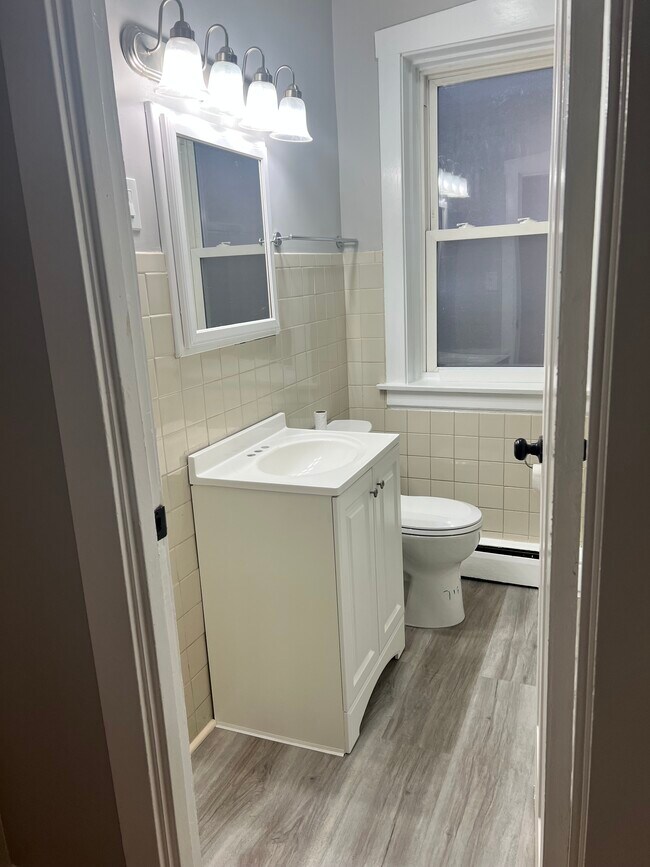Foto del edificio - 5515 N Christiana Ave