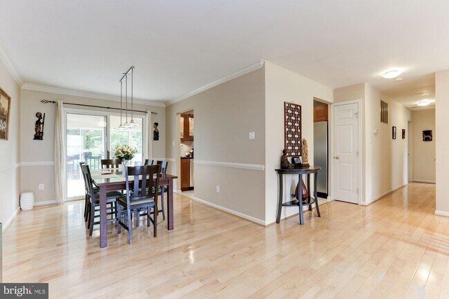 Foto del edificio - 20577 Triple Crown Ct