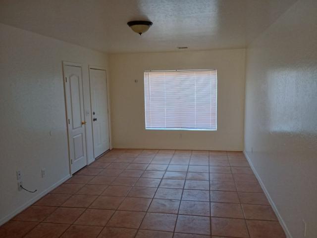 Building Photo - 2 bedroom in Eloy AZ 85131