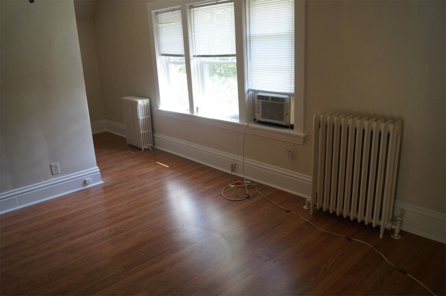 Foto del edificio - 5425 Baywood St