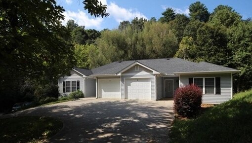Primary Photo - Cox Creek Apartments